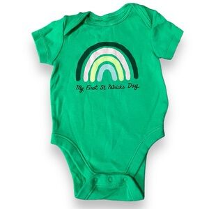 My First St. Patrick’s Day onesie 🍀🌈